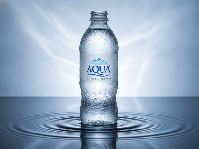 Bpom (90)MD121182000100147 AQUA Air Minum Dalam Kemasan