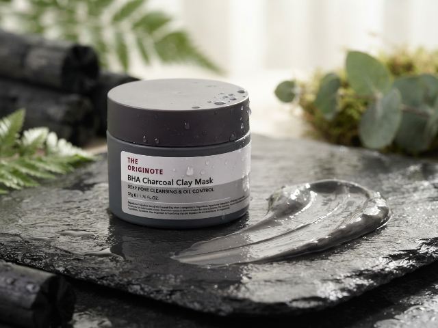 BPOM (90)NA18220201016(91)251106 The Originote BHA Charcoal Clay Mask
